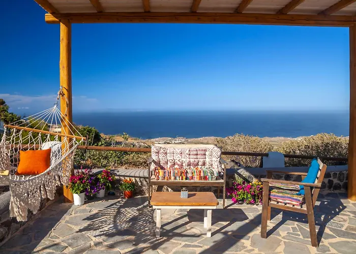 Olive Leaf Tatil Evi Firostefani